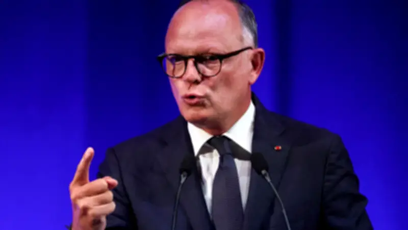 Édouard Philippe soutient l'entrée de Samuel Paty au Panthéon