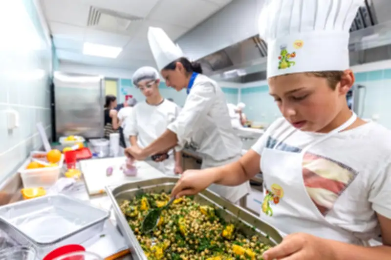 Draguichef : Ava, 9 ans, remporte le concours avec son cake au citron