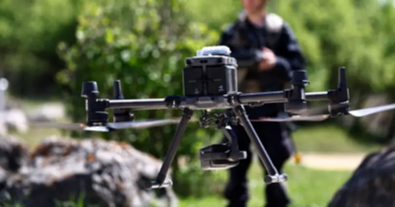 Drones : la menace grandissante et les défis de la lutte anti-drone