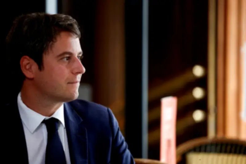 Éducation : Attal priorise la politique sur les enfants
