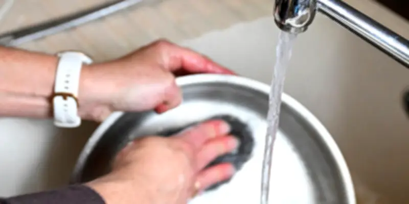 Eau potable : un rapport parlementaire alerte sur les problèmes croissants en France