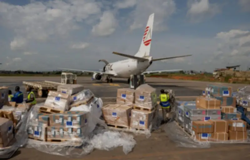 Ebola : les Américains infectés seront envoyés en Europe, pas aux États-Unis