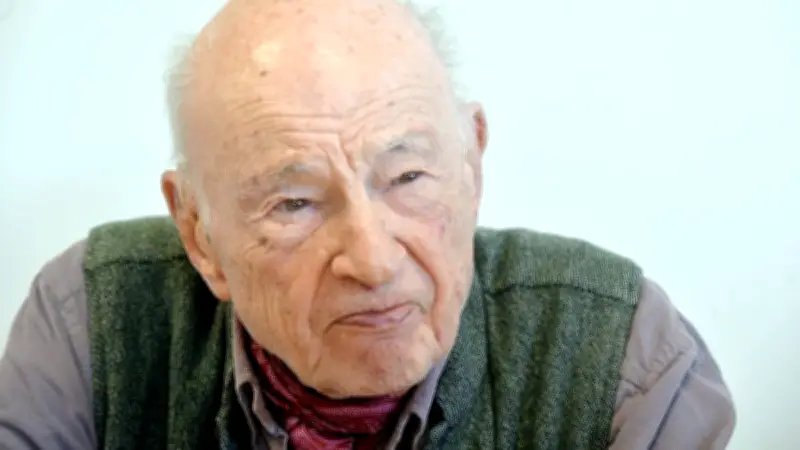 Edgar Morin, figure de la pensée complexe, s'éteint à 104 ans
