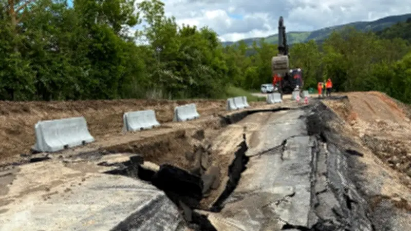 Effondrement de chaussée en Lozère : déviation sur la RD41