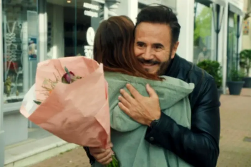 « Elise sous emprise » : une fantaisie déchirante avec José Garcia