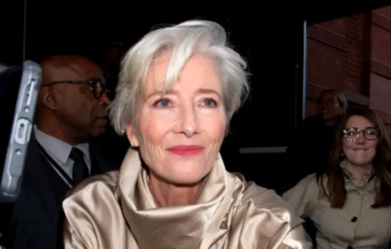 Emma Thompson dénonce l'âgisme à Hollywood : les femmes âgées invisibles