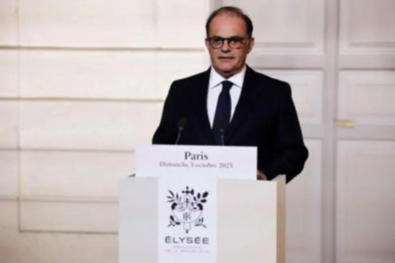 Emmanuel Moulin se défend en « homme libre » lors de son audition au Sénat