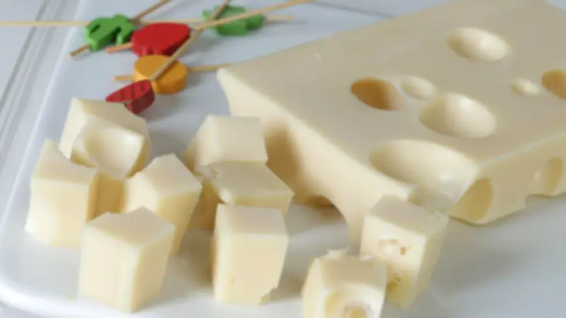 Emmental français : alerte sur la hausse des importations