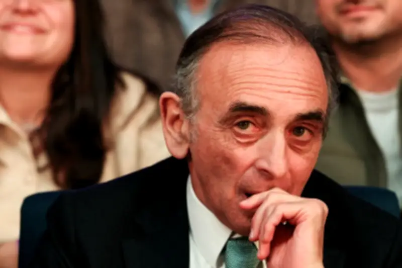Eric Zemmour annulé par Bolloré : adaptation du suicide français