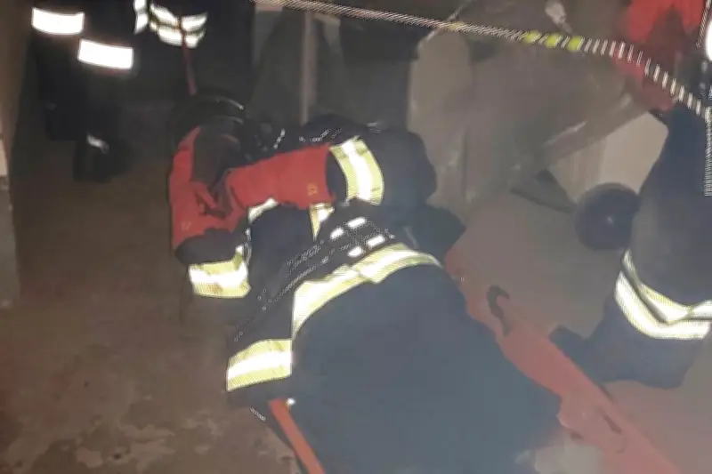 Exercice de sauvetage extrême des pompiers dans un fort Maginot à Sospel