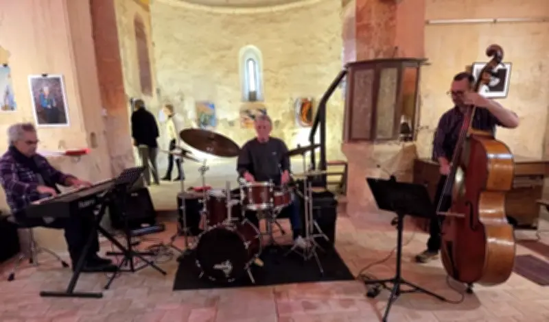 Expo photo et concert jazz à l'église Saint-Martin de Mouliets-et-Villemartin