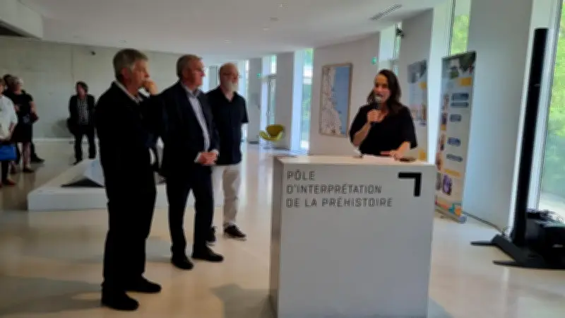 Exposition « Arpenter Révéler » : Art contemporain et paysage aux Eyzies