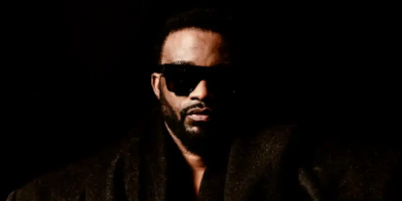 Fally Ipupa, roi de la rumba 2.0, conquiert le Stade de France
