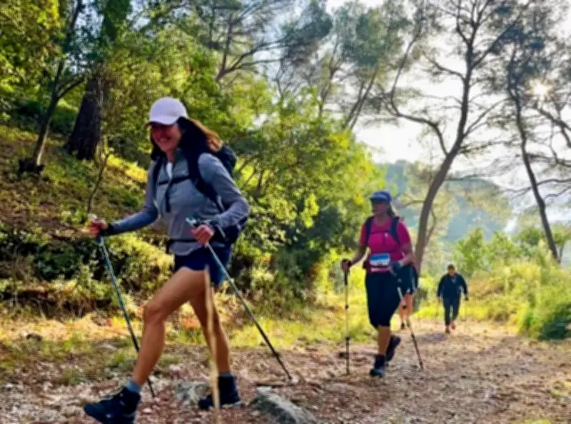 Fast hiking à Génis le 16 mai : deux parcours sportifs