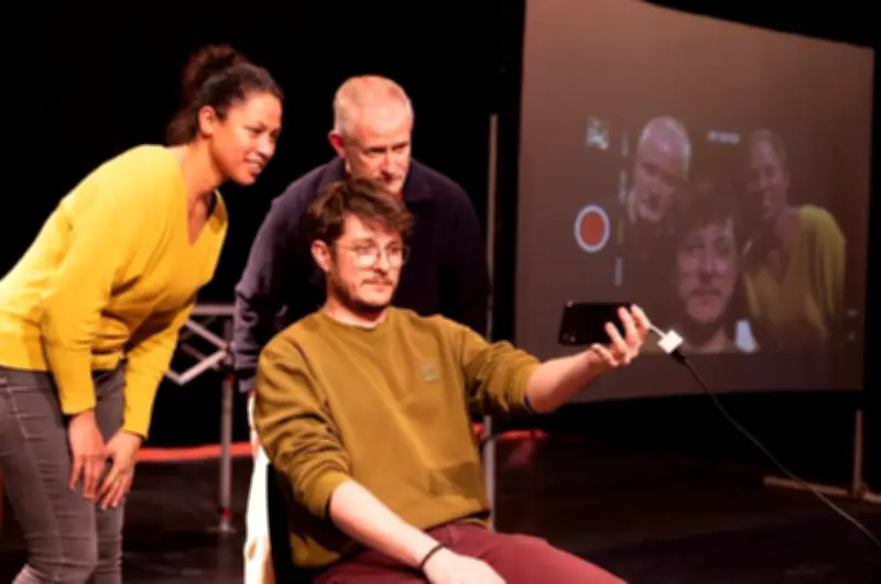 Faux/Voir à la Villette : percée d'illusions au festival
