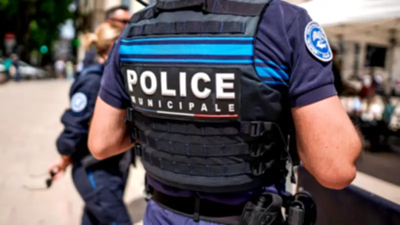 Feria de Nîmes : un homme ivre retrouvé dans le lit d'un enfant