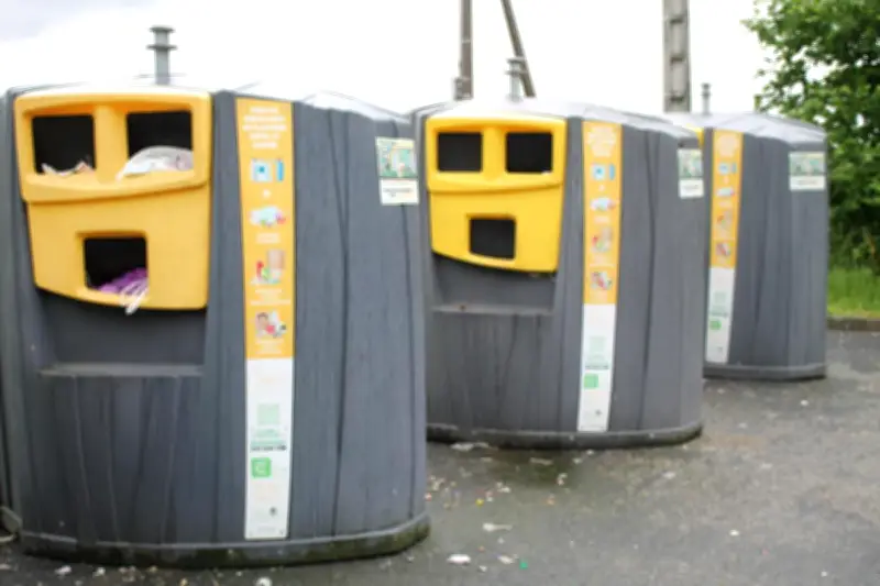 Fermeture du parking René-Mayérus à Buzet pour travaux de bornes enterrées
