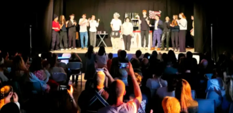 Festival des 40 ans des Saltimbanques Ruscadiens : théâtre, concerts et expo