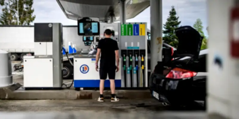 Flambée énergétique : les Français réduisent déplacements et plaisirs