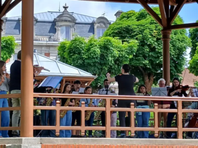 Flash-mobs du conservatoire : la musique envahit Cognac