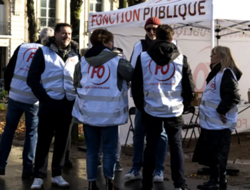 Fonction publique : des effectifs qui croissent toujours plus vite que la population