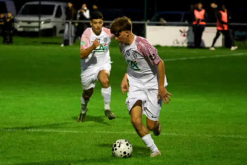 Football régional : maintien en R2 pour les Aunisiens, Nieul et La Rochelle B sauvés