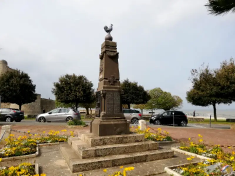 Fouras : le coq du monument aux morts, une histoire revisitée