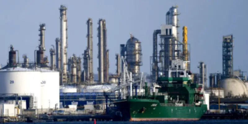 France : les trois quarts des raffineries de pétrole ont fermé en 50 ans