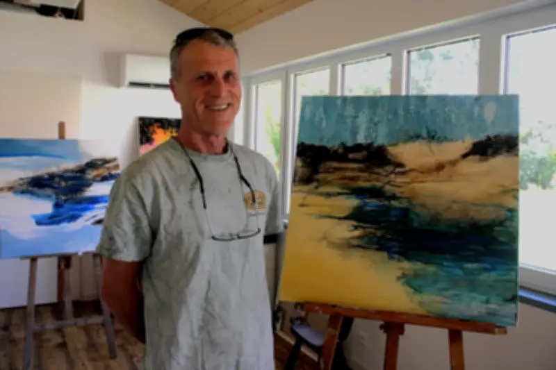 Franck Costes expose ses toiles marines au cloître des Jacobins