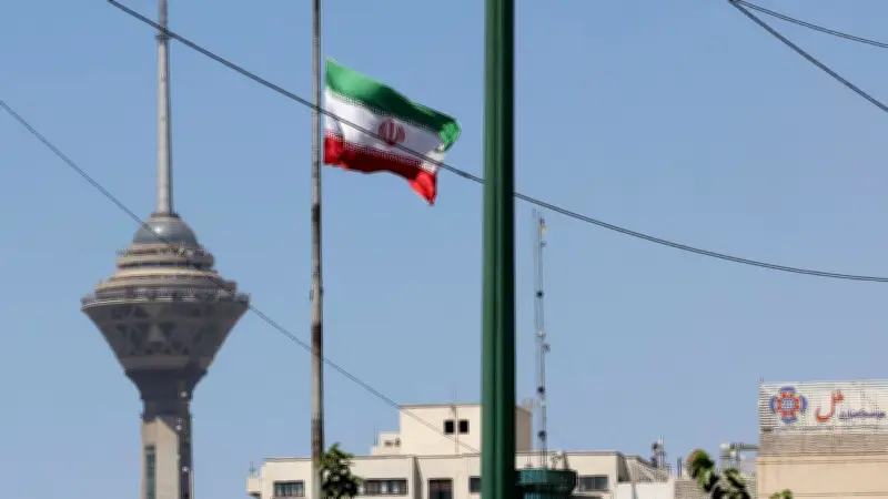 Frappes américaines en Iran malgré le cessez-le-feu et les négociations