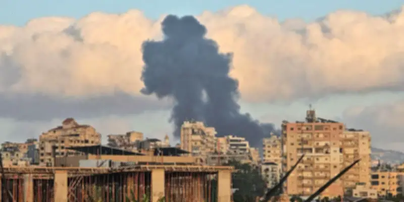 Frappes israéliennes au Liban malgré la trêve prolongée
