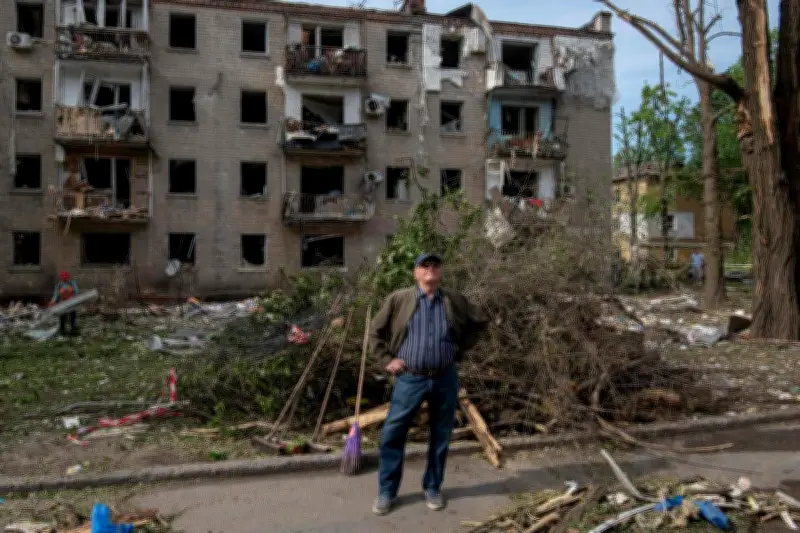 Frappes russes nocturnes en Ukraine : deux morts et six blessés à Dnipro