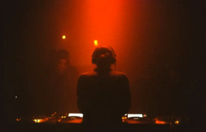 Free party dangereuse sur un terrain militaire dans le Cher