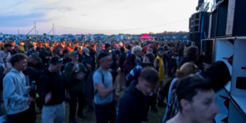 Free party près de Bourges : 8 000 personnes sur un terrain militaire jugé dangereux