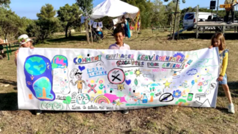 Fresque collective : les enfants de Cabrières imaginent le village de demain