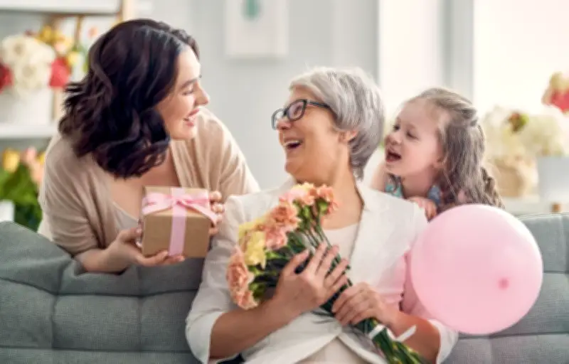 Fête des mères : 5 cadeaux à moins de 20 euros, des valeurs sûres