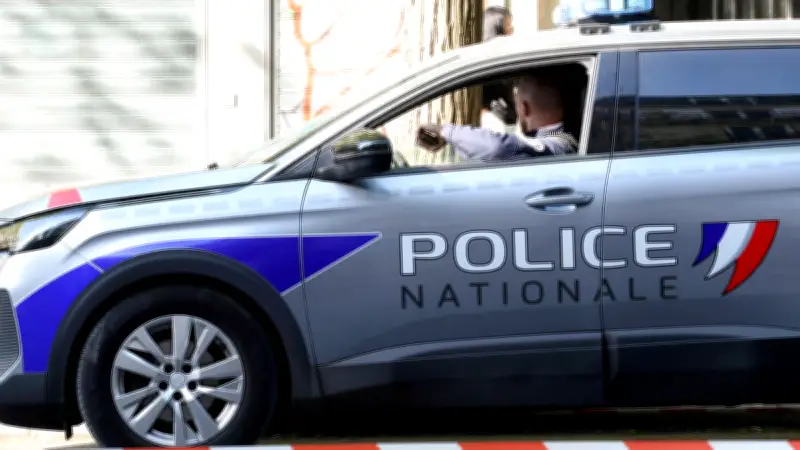 Fusillade à Sens: des individus cagoulés ouvrent le feu, un appartement touché