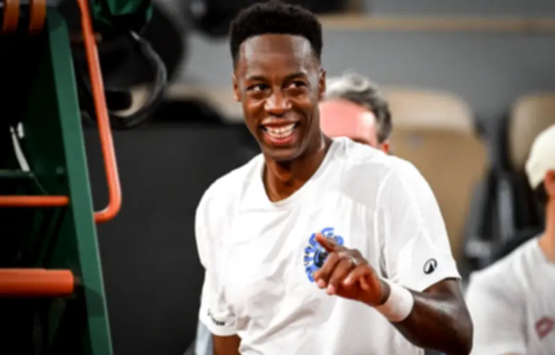 Gaël Monfils bat Novak Djokovic en finale du tournoi Gaël & Friends