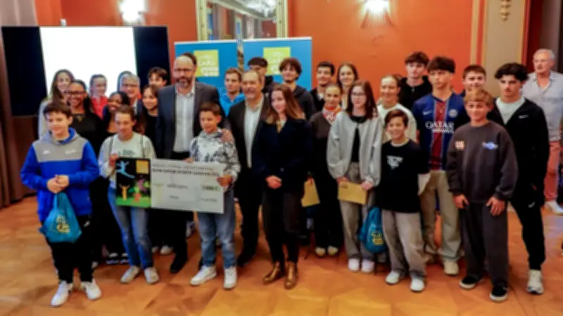 Gard : 73 jeunes sportifs reçoivent 1 000 € chacun du Département
