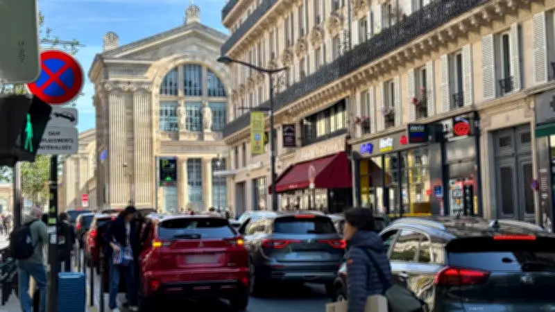 Gare du Nord : le ballet incessant des taxis et VTC exaspère les riverains