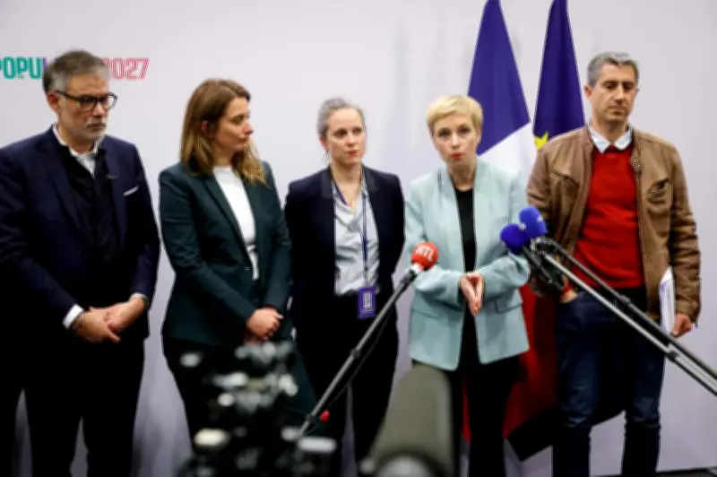 Gauche : l'union en débat malgré la candidature Mélenchon
