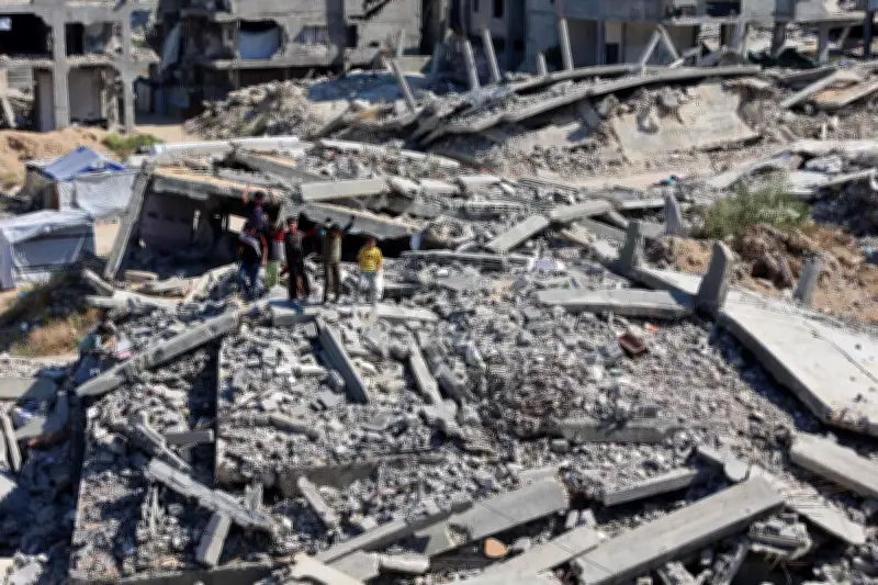Gaza : six morts dans des frappes israéliennes, le fils du négociateur du Hamas blessé
