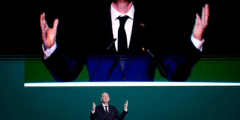 Gianni Infantino, monarque absolu de la FIFA, brigue un nouveau mandat