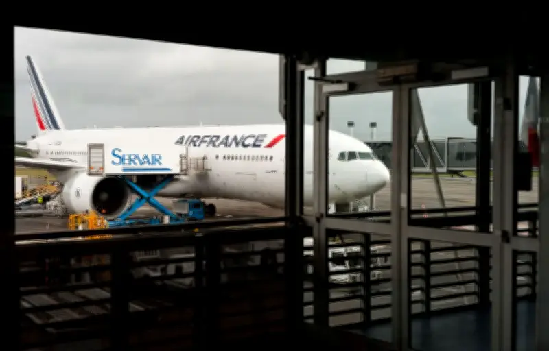 Grève dans les aéroports parisiens contre le durcissement des habilitations