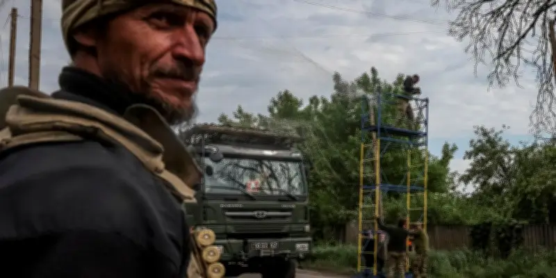 Guerre en Ukraine : un mort et trois blessés dans le Donetsk