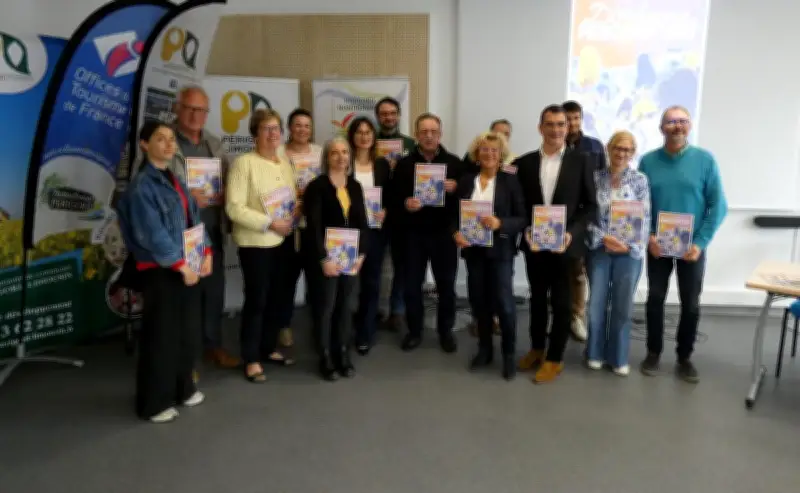 Guide touristique Dordogne Périgord vert 2026 présenté à Thiviers