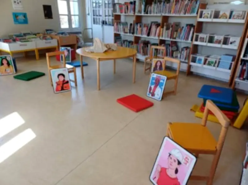 Guîtres : une exposition pour briser les stéréotypes scientifiques