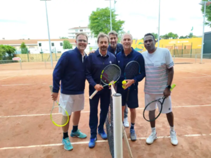 Henri Leconte, invité d'honneur du BNP Paribas Primrose, enchante Bordeaux