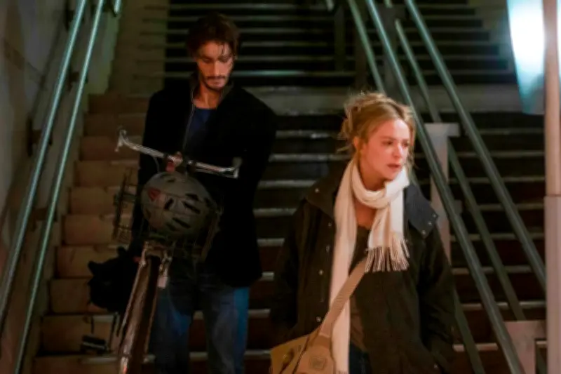 « Histoires parallèles » : Farhadi réunit des stars pour un film vide