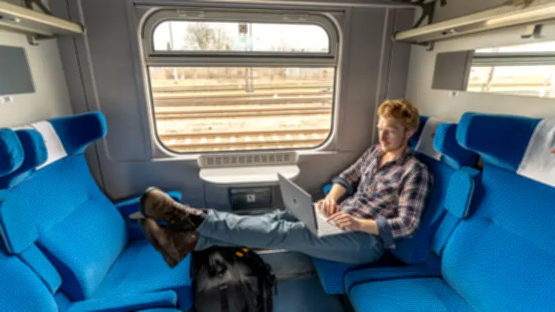 Hourrail! : le média qui révolutionne le voyage en train bas carbone